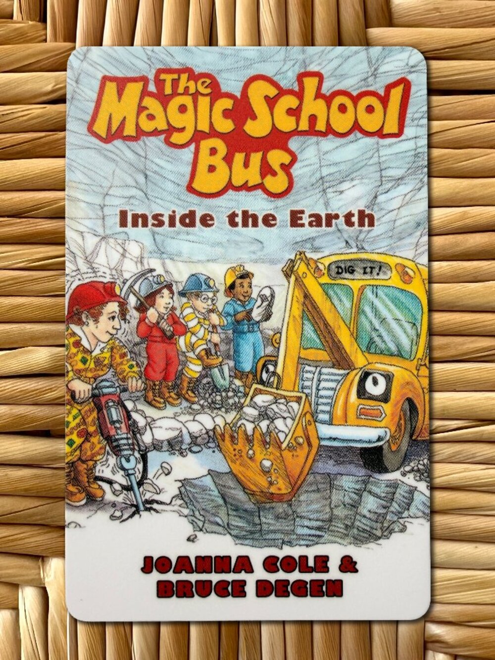 The Magic School Bus: Inside the Earth Yoto Card